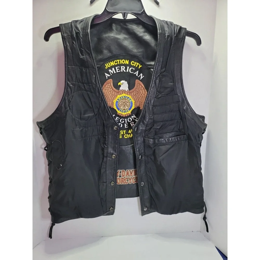 Harley‎ Davidson Black Leather Vest Size Large With Multiple Patches RN # 103819